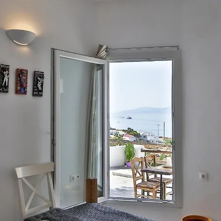 Lilly's Sunset Apartment